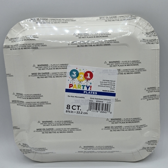 321 Party! Gold Rainbow Unicorn Square Party Plate 8 ct - Picture 3 of 5